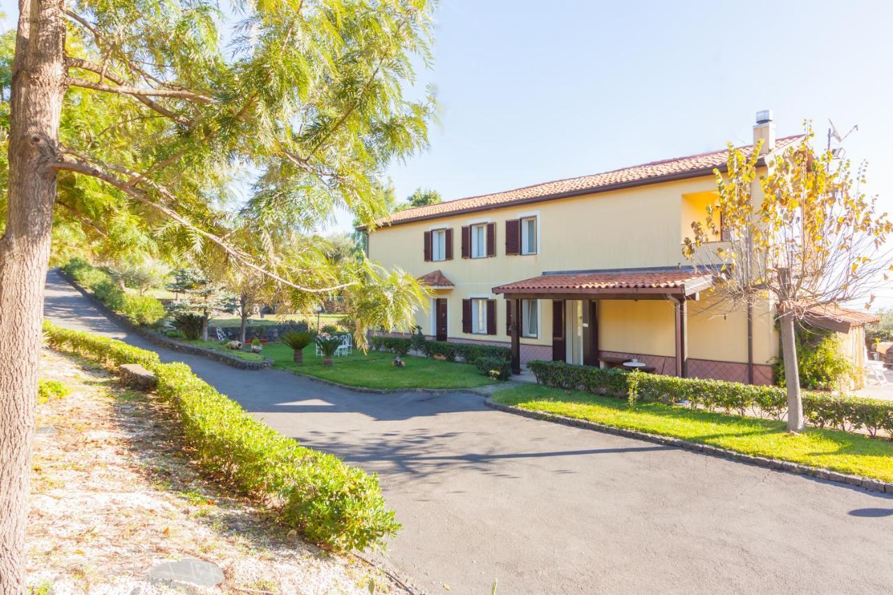 B&B Boutique Di Charme "Etna-Relax-Natura" Zafferana Etnea Exterior photo